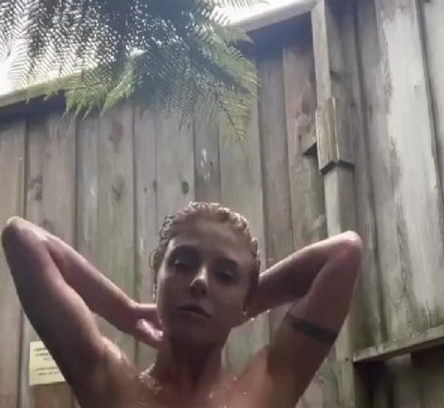 Хорошенькая⁠⁠