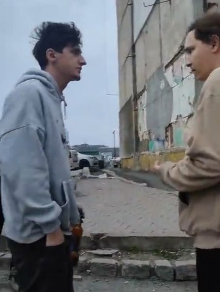 Довыеживался