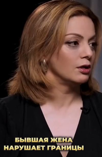 Хвастается?⁠⁠