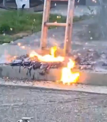Самый экстравагантный способ переплавить алюминиевую лестницу⁠⁠