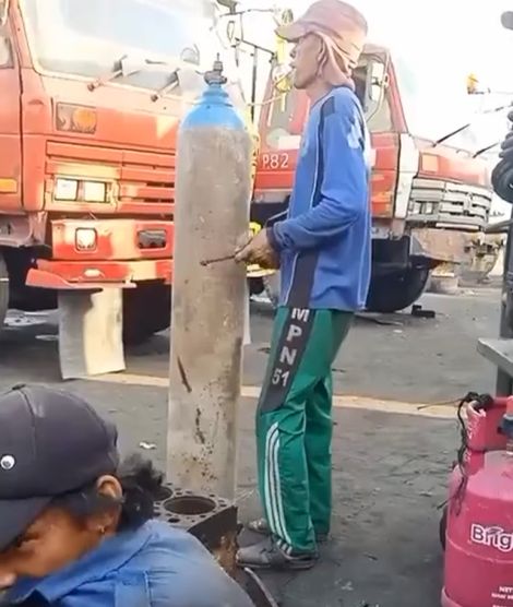 Зарубежным сварщикам выдали зарплату