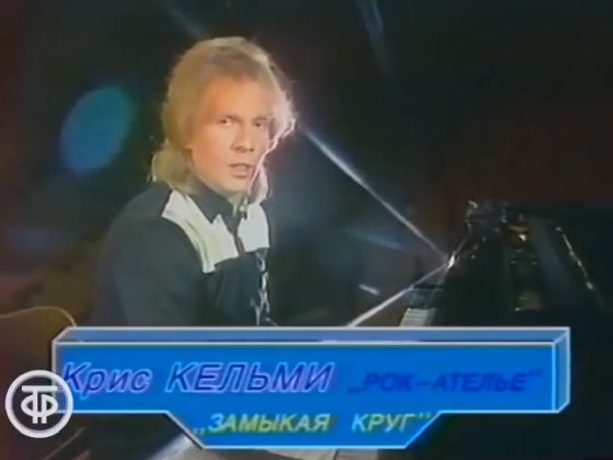 Какие же раньше были прически!⁠⁠