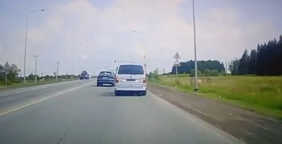 Не в то время, наказание мордой в асфальт