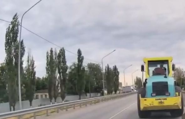 Попал под каток
