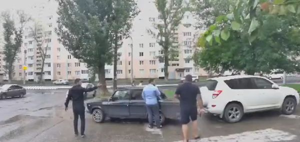 В  Саратове произошло эпичное задержание ценных специалистов