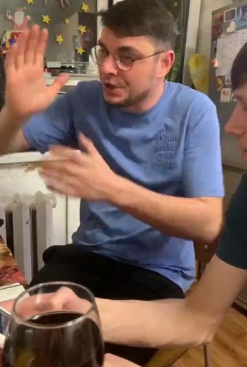 Инженеры выпивают