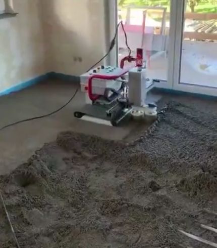 Будущее наступило: роботы, способные укладывать и ровнять пол