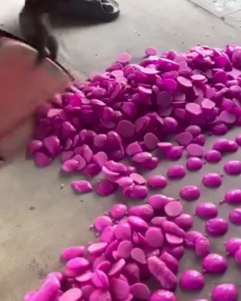 Конфетки⁠⁠
