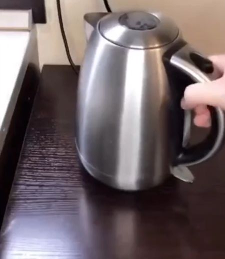 Успокойтесь, выпейте чаю⁠⁠