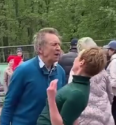 Во сколько лет это начинается?