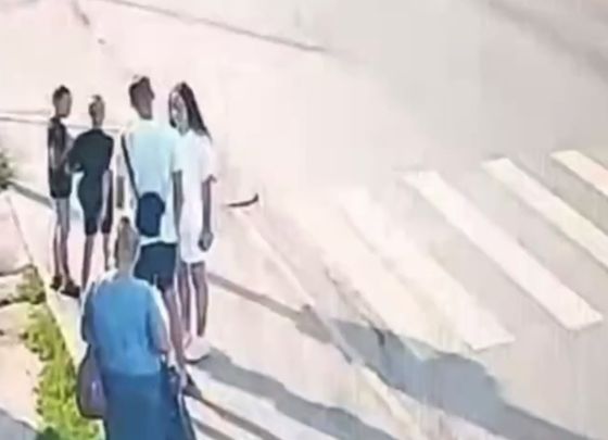 В Энгельсе пьяный водитель влетел в пешеходов⁠⁠