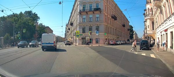 Смотреть в нужную сторону? Зачем?⁠⁠