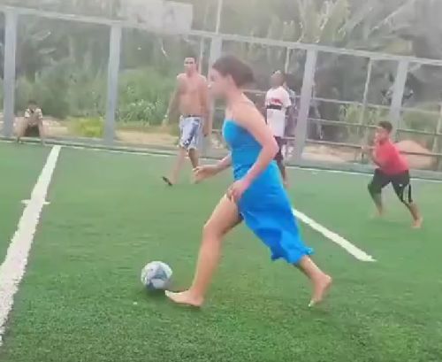 Футболистка