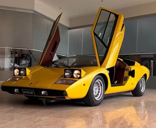 Старенькая Lamborghini⁠⁠