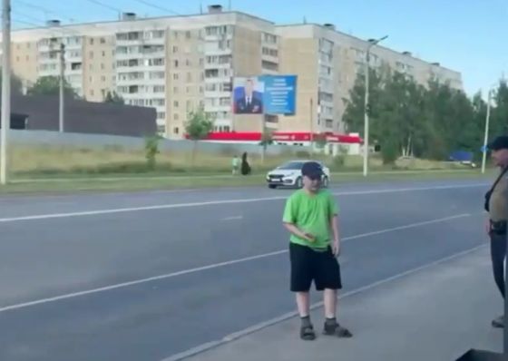 Отловили школотрона⁠⁠