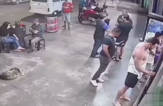 Подумаешь, тоже мне тут нашёлся...⁠⁠