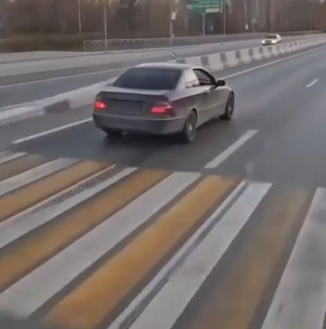 Вот людям скучно жить⁠⁠