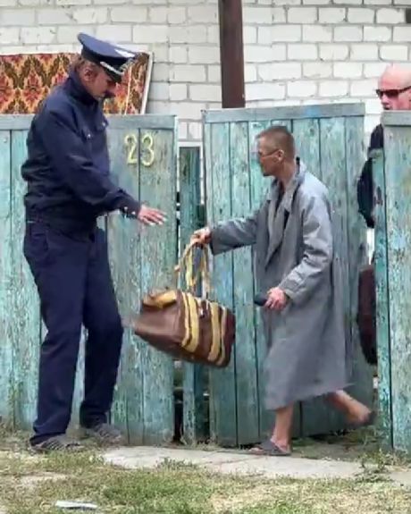 Братва из Малиновка village, срочно вылетает в Чикаго