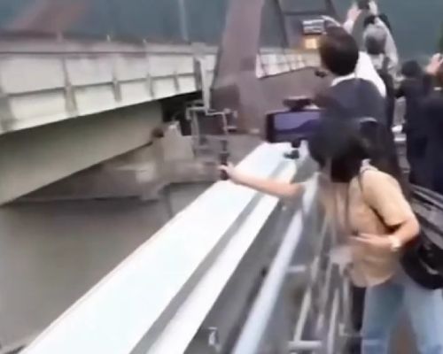 Вжух и снова на работу⁠⁠