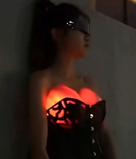 В сети завирусились RGB-импланты для груди