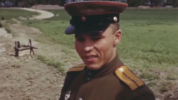 Встреча на Эльбе 1945 г. Цветные кадры