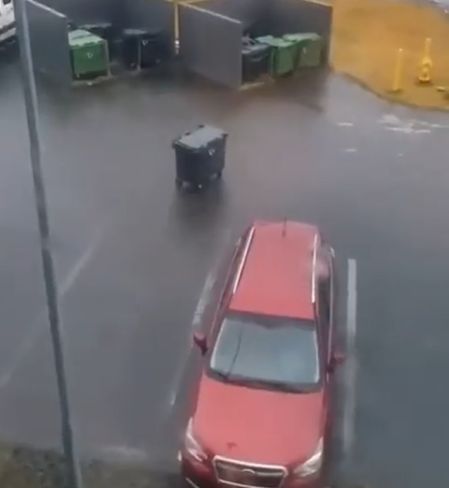 Автоматическая парковка нового ВАЗа.