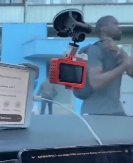 Музыкальное сопровождение в такси