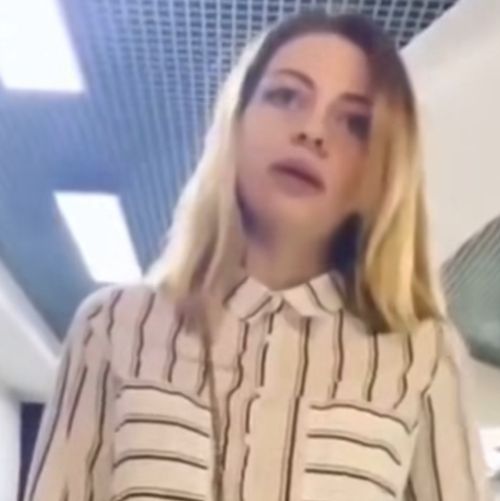 Отдайте мне 50 рублей⁠⁠