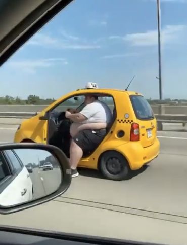 Не уместился⁠⁠
