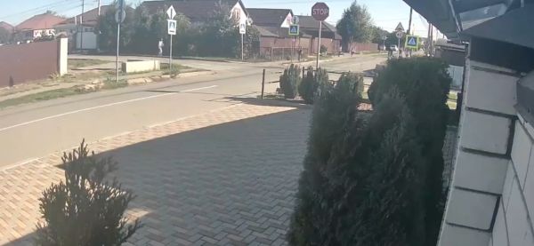 Приехали, один совсем