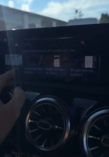 В Mercedes теперь все функции за плату