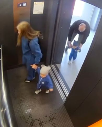 Замуровали демоны