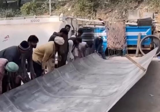 Пакистанские сварщики⁠⁠