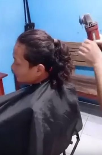 Коротко о том, почему не стоит стричь волосы болгаркой