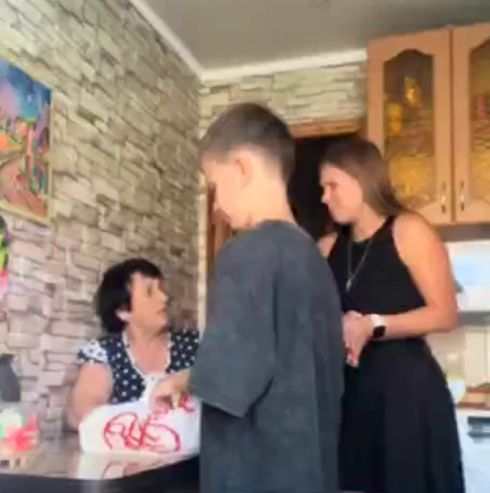 Бедный пацан⁠⁠
