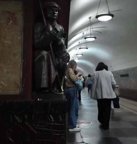 Площадь Революции