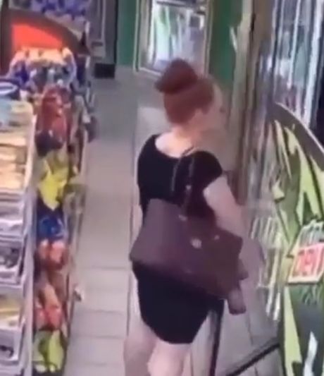Любопытно, а вот охранники поняли, в чем секрет этой магии?⁠⁠
