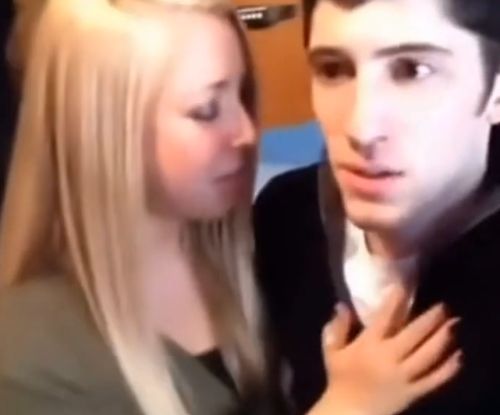 Что ещё у тебя большое?⁠⁠