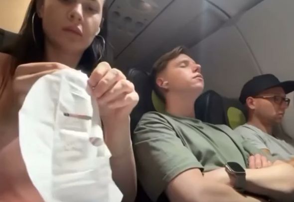 Ну а почему бы и нет, лететь ещё долго⁠⁠