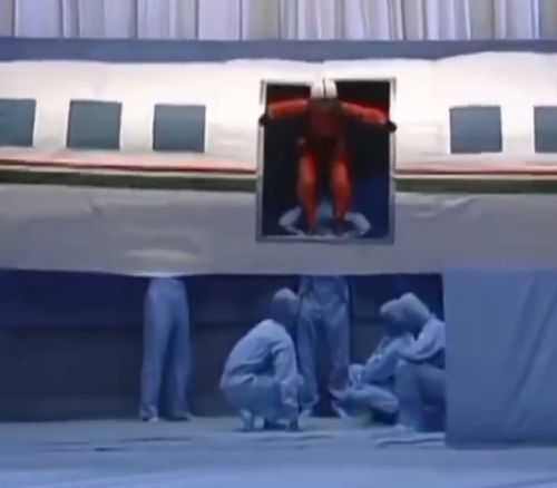 Если у вас не хватает времени сходить в театр... вот вам