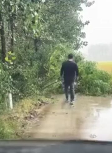 Расчистил дорогу, пусть и не сразу⁠⁠