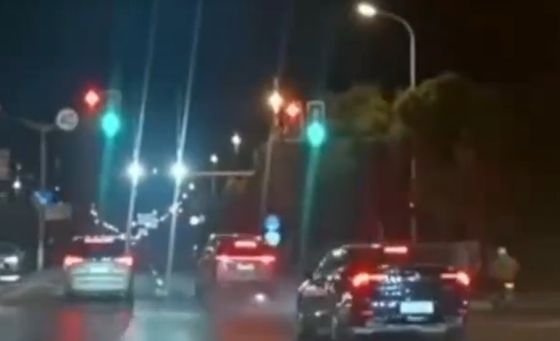 LiXiang вспыхнул как спичка и сгорел за минуту в Шанхае