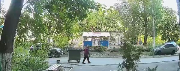 Житель Самары обезвредил грабителя и спас девочку