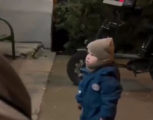 Поздороваться - это не трудно!