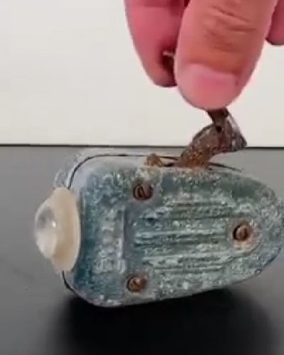 Реставрация карманного фонаря-динамо 1940-х годов⁠⁠