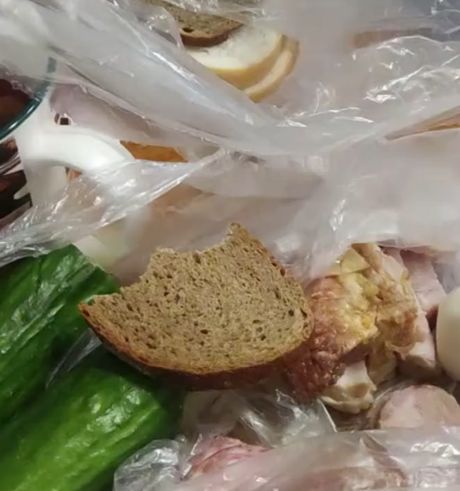 Обед с друзьями