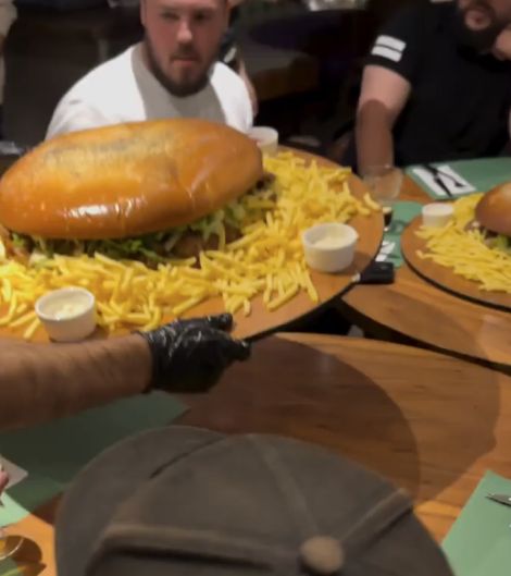 Бургеры на обеденный перекус