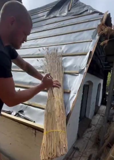 Соломенная крыша