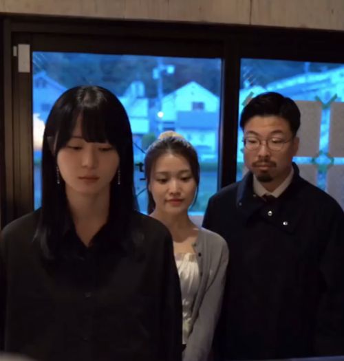 Знание языка 0%. Понимание 100%