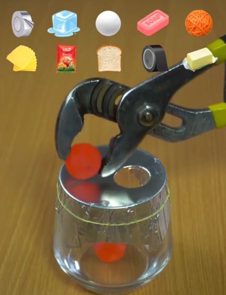 Раскаленный металлический шар против всего